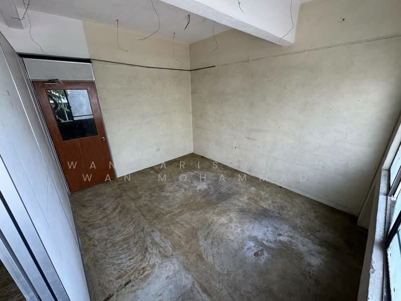 Shop / Office for Sale in Taman Nirwana (Ampang) - Wan Faris Irfan Wan Mohammad - Interior - PropertyGuru.com.my