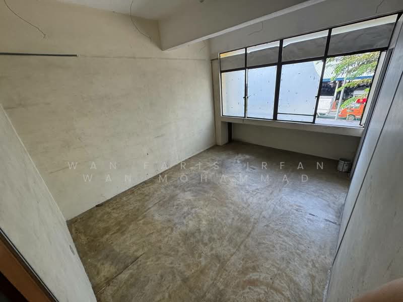 Shop / Office for Sale in Taman Nirwana (Ampang) - Wan Faris Irfan Wan Mohammad - Interior - PropertyGuru.com.my
