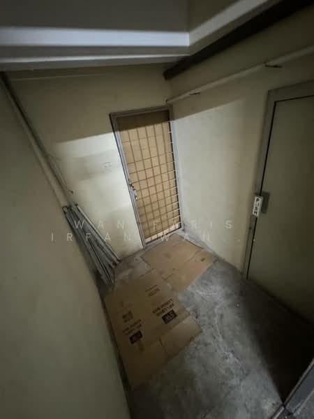 Shop / Office for Sale in Taman Nirwana (Ampang) - Wan Faris Irfan Wan Mohammad - Interior - PropertyGuru.com.my