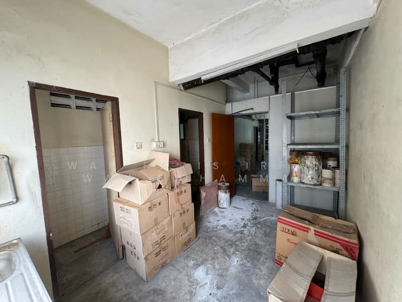 Shop / Office for Sale in Taman Nirwana (Ampang) - Wan Faris Irfan Wan Mohammad - Interior - PropertyGuru.com.my