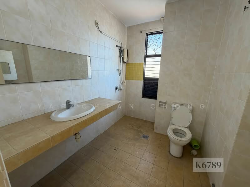 2-storey Terraced House for Sale in Klang (Selangor) - Yap Chean Chong - Bathroom - PropertyGuru.com.my