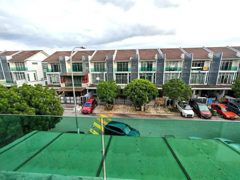 3-storey Terraced House for Sale in Kajang (Selangor) - Wan Faris Irfan Wan Mohammad - Exterior - PropertyGuru.com.my