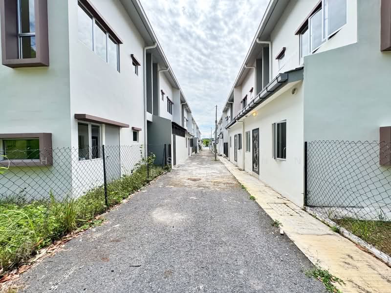 Terraced House for Sale in Sepang (Selangor) - Herman Sazwan Nor Rahim - Exterior - PropertyGuru.com.my