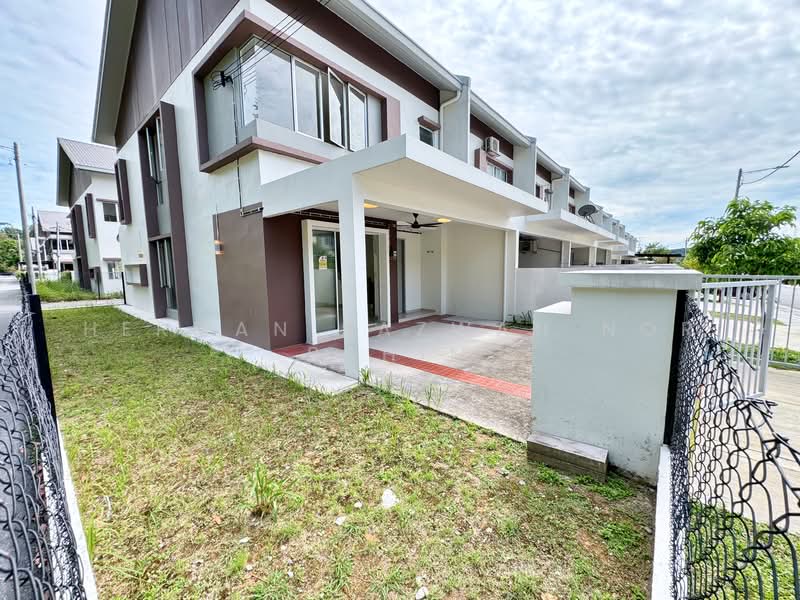 Terraced House for Sale in Sepang (Selangor) - Herman Sazwan Nor Rahim - Exterior - PropertyGuru.com.my