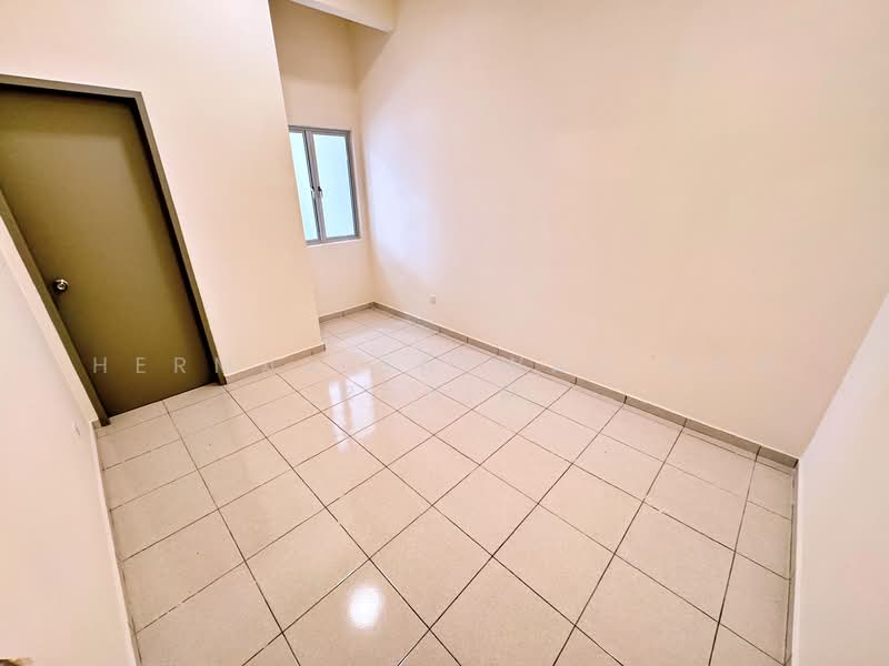 Terraced House for Sale in Sepang (Selangor) - Herman Sazwan Nor Rahim - Bedroom - PropertyGuru.com.my