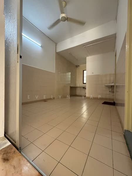 2-storey Terraced House for Sale in Cheras (Selangor) - Evelyn Yap - Kitchen - PropertyGuru.com.my