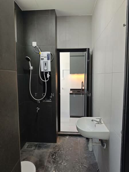 2-storey Terraced House for Rent in Austin (Johor Bahru) - Tony Lim - Bathroom - PropertyGuru.com.my