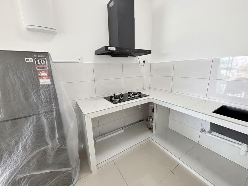 Condominium for Rent at d'Brightton - Lee Kah Shing - Kitchen - PropertyGuru.com.my