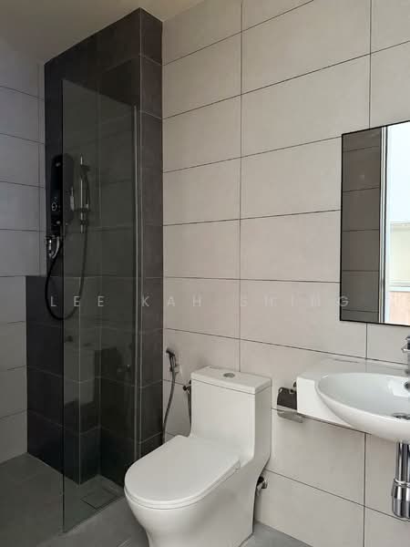 Service Residence for Rent at The Era @ Duta North - Lee Kah Shing - Bathroom - PropertyGuru.com.my