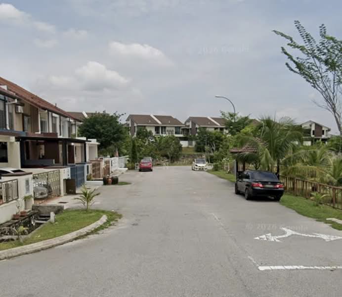 Semi-Detached House for Sale in Puncak Bestari (Puncak Alam) - Robin Loh - PropertyGuru.com.my