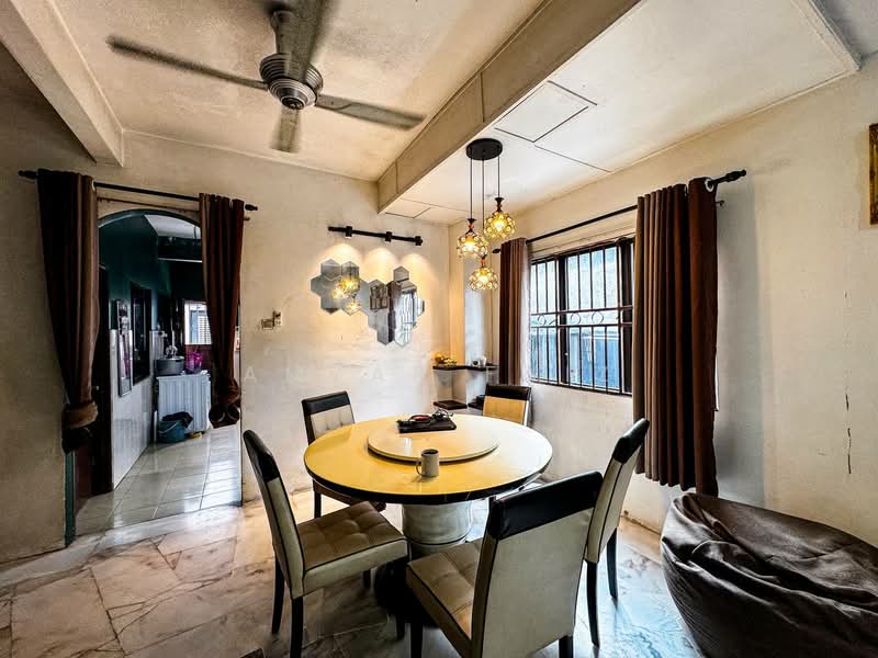 Rumah Teres 2 Tingkat untuk Dijual di Taman Sentosa (Klang) - Amzar Faiz - PropertyGuru.com.my
