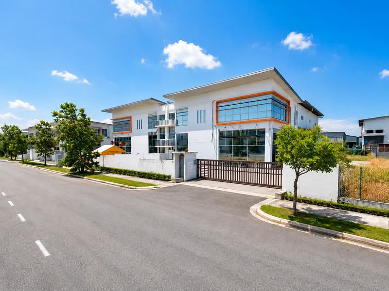 Semi-D Factory for Sale in Rawang (Selangor) - Chris Tye - Exterior - PropertyGuru.com.my