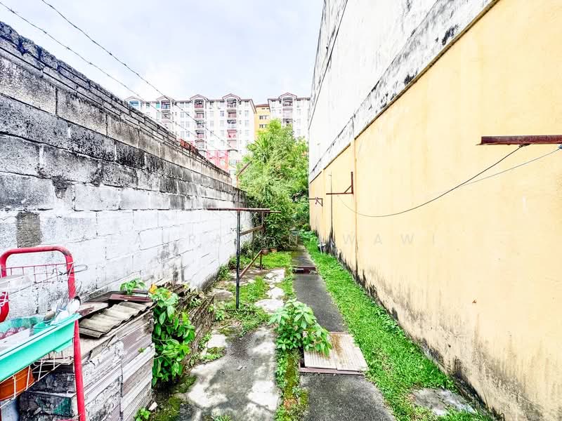 Townhouse for Sale in Batu Caves (Selangor) - Fauran Nawawi - PropertyGuru.com.my