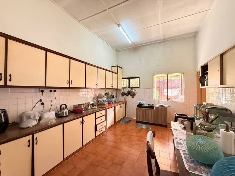 Rumah Banglo untuk Dijual di Taman Melodies (Johor Bahru) - Jason Tan - Kitchen - PropertyGuru.com.my