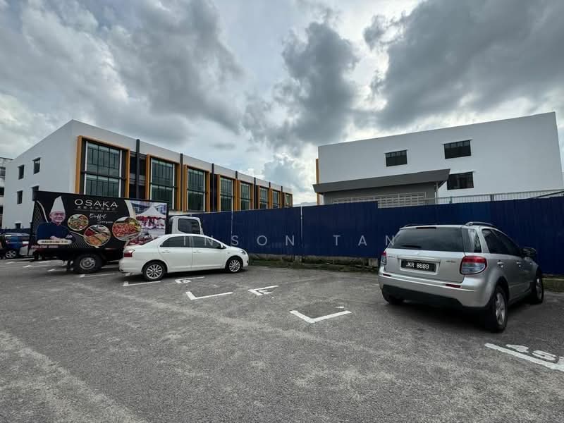 Kedai untuk Dijual di Bandar Baru Permas Jaya (Permas Jaya) - Winson Tan - Exterior - PropertyGuru.com.my