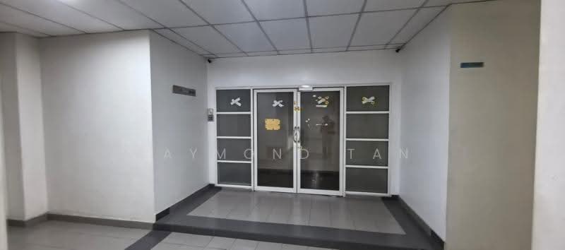 Retail Office untuk Disewa di Petaling Jaya (Selangor) - Raymond Tan - Entrance - PropertyGuru.com.my
