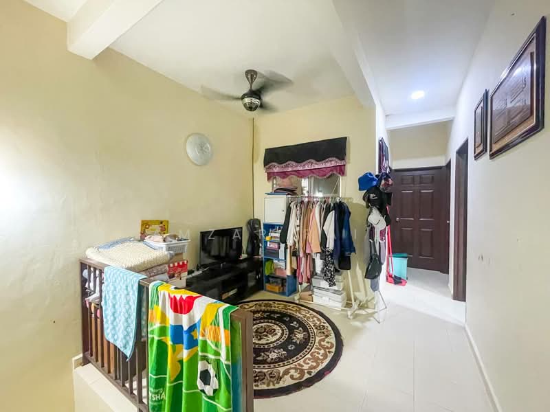 2-storey Terraced House for Sale in Taman Murni (Sepang) - Amzar Faiz - PropertyGuru.com.my