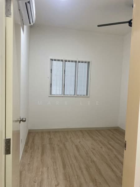 Condominium for Rent at Lakefront Homes - Mark Lee - Interior - PropertyGuru.com.my