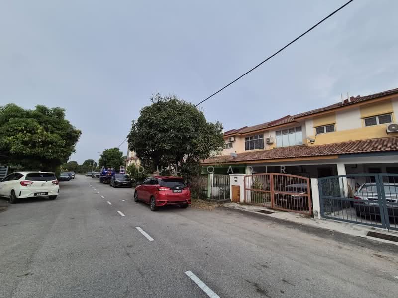 2-storey Terraced House for Sale in Bandar Saujana Putra (Tanjong Duabelas) - Abdul Qadir - PropertyGuru.com.my