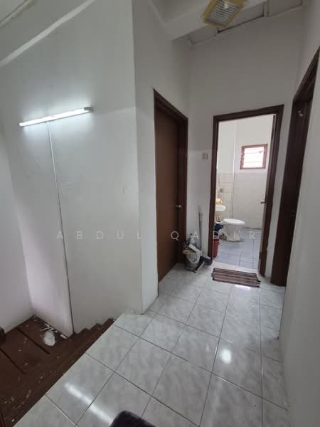 2-storey Terraced House for Sale in Bandar Saujana Putra (Tanjong Duabelas) - Abdul Qadir - PropertyGuru.com.my
