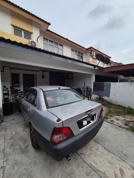 2-storey Terraced House for Sale in Bandar Saujana Putra (Tanjong Duabelas) - Abdul Qadir - PropertyGuru.com.my