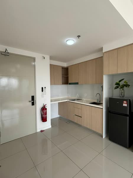 Servis Apartment untuk Disewa di SouthPlace Residences @ Tropicana Metropark - Thanap Priyaa - Kitchen - PropertyGuru.com.my