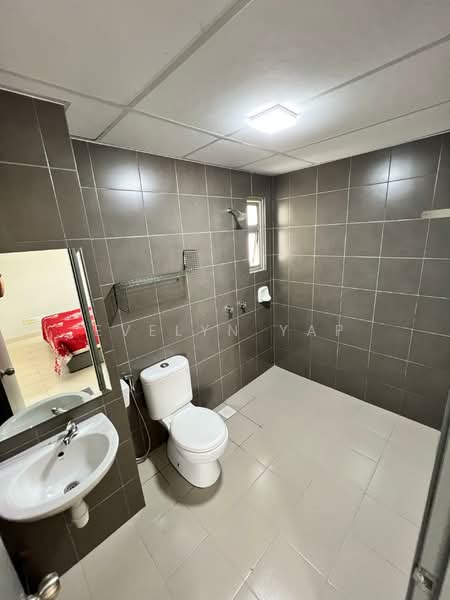 Kondominium untuk Disewa di Condominium Akasia Bukit Jalil - Evelyn Yap - Bathroom - PropertyGuru.com.my