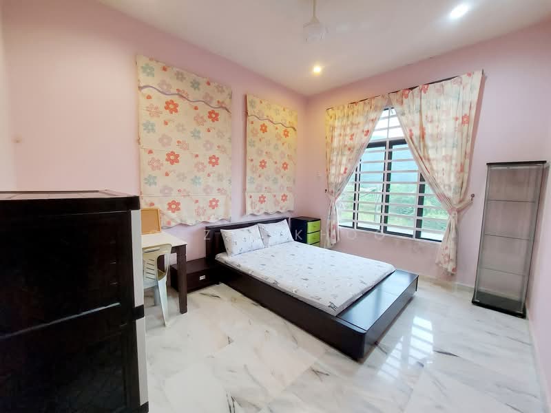 Bungalow for Sale in Jelapang (Ipoh) - Qazin Khoo - Bedroom - PropertyGuru.com.my