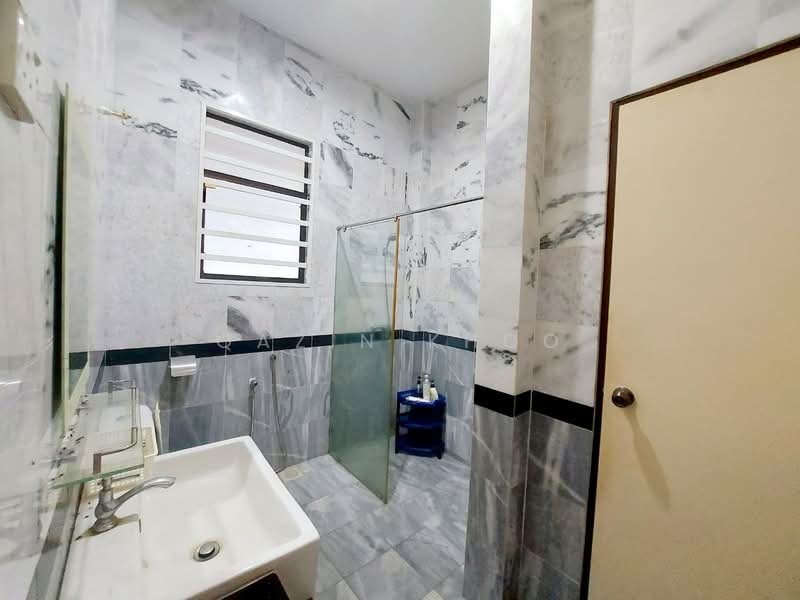 Bungalow for Sale in Jelapang (Ipoh) - Qazin Khoo - Bathroom - PropertyGuru.com.my