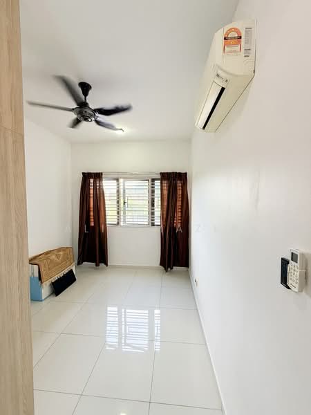Servis Apartment untuk Dijual di Seasons Garden Residences - Halim Mazlan - Bedroom - PropertyGuru.com.my