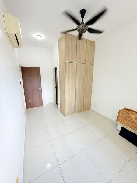 Servis Apartment untuk Dijual di Seasons Garden Residences - Halim Mazlan - Bedroom - PropertyGuru.com.my