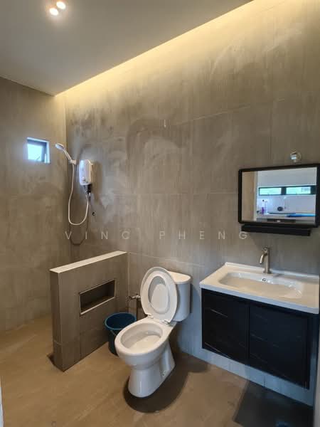 Terraced House for Sale in Kampung Lapan (Melaka City) - Vinc Pheng - Bathroom - PropertyGuru.com.my