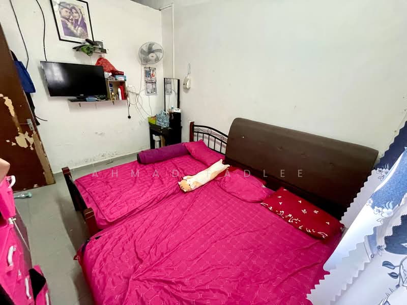 1-storey Terraced House for Sale in Kajang (Selangor) - Ahmad Fadlee - PropertyGuru.com.my