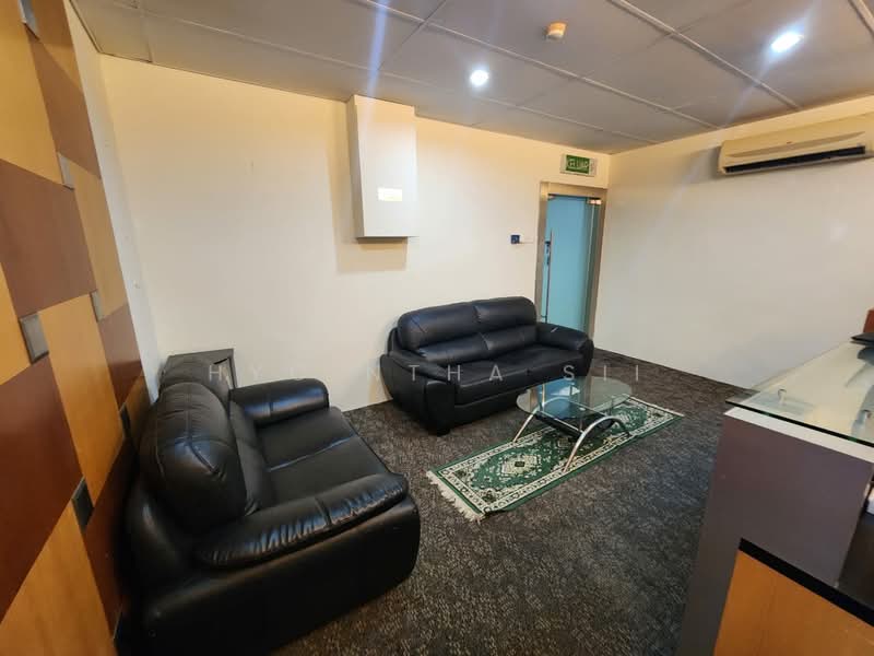 Pejabat untuk Disewa di KLCC (KL City Centre) - Hycintha Sii - Living Room - PropertyGuru.com.my