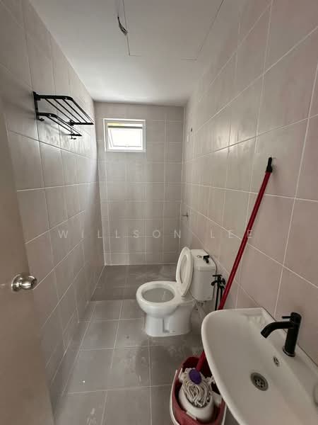 Pangsapuri untuk Disewa di Desa Alma Ria - Willson Lee - Bathroom - PropertyGuru.com.my