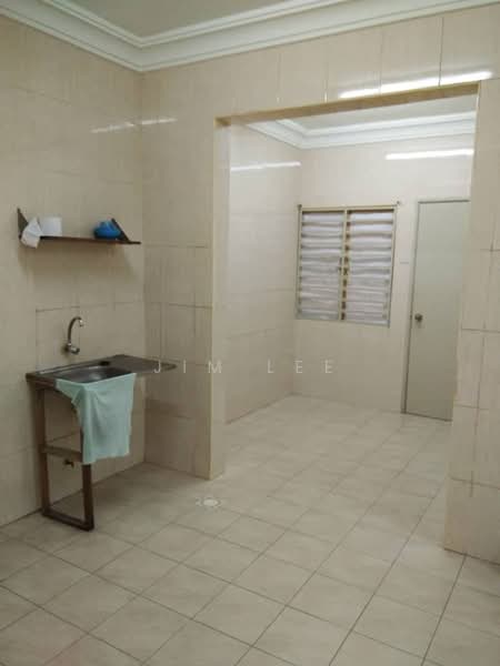 Terraced House for Rent in Laman Rimbunan (Kepong) - Jim Lee - Backyard - PropertyGuru.com.my