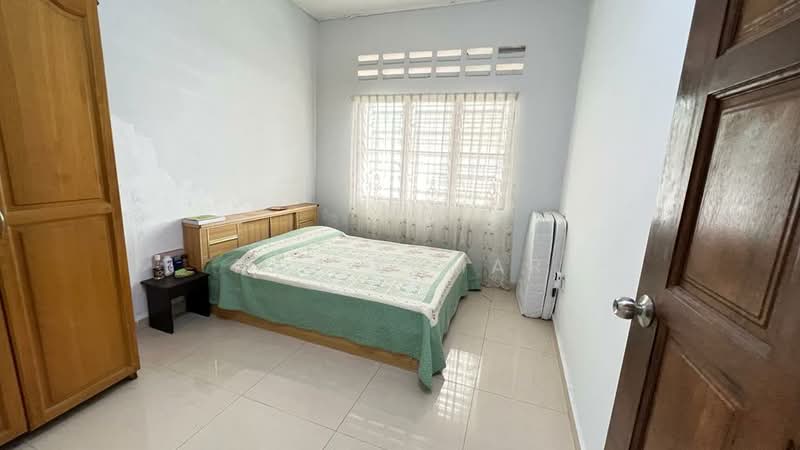 Rumah Teres 1 Tingkat untuk Dijual di Taman Green View (Pasir Panjang) - Raj Kumar - Bedroom - PropertyGuru.com.my
