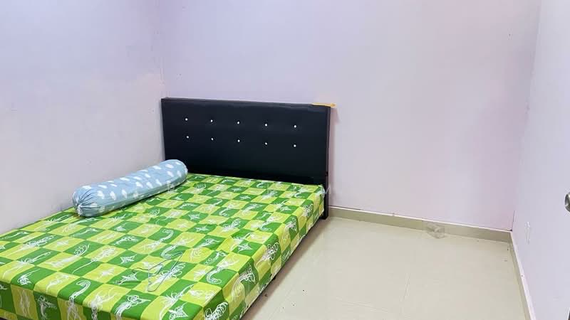 Rumah Teres 1 Tingkat untuk Dijual di Taman Green View (Pasir Panjang) - Raj Kumar - Bedroom - PropertyGuru.com.my