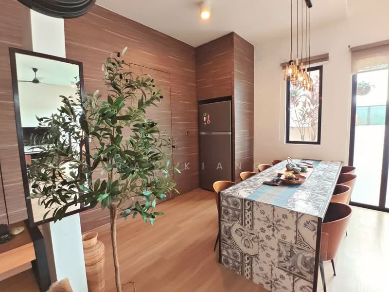 Cluster House for Sale in Horizon Hills (Iskandar Puteri (Nusajaya)) - Ray Kiang - Dining Room - PropertyGuru.com.my