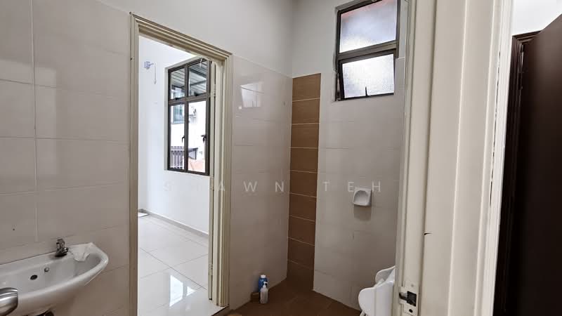 Semi-Detached House for Sale in Taman Puncak Bertam (Bertam) - Shawn Teh - Bathroom - PropertyGuru.com.my
