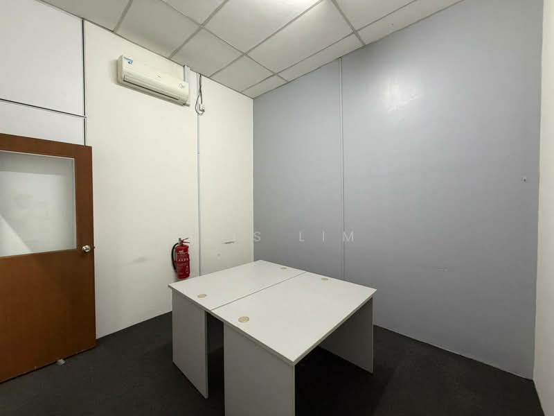 Kedai untuk Disewa di Taman Gaya (Ulu Tiram) - Luis Lim - PropertyGuru.com.my