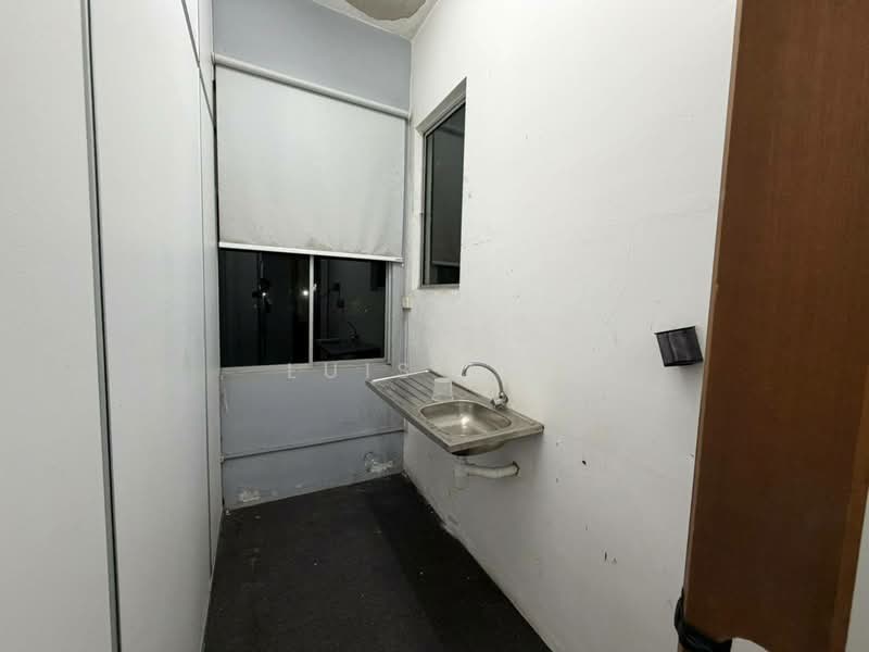 Kedai untuk Disewa di Taman Gaya (Ulu Tiram) - Luis Lim - PropertyGuru.com.my