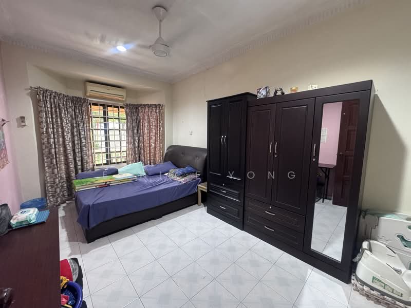 Semi-Detached House for Sale in Seksyen 4 (Petaling Jaya) - Eunice Yong - Bedroom - PropertyGuru.com.my