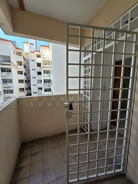 Pangsapuri untuk Dijual di Sri Bayu Apartments - Muhammad Shahrul Ridhwan Mehamad Nasir - Balcony - PropertyGuru.com.my