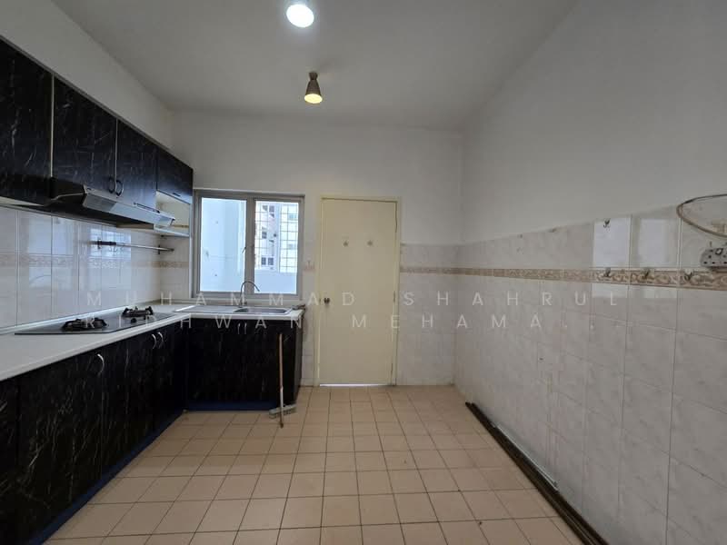 Pangsapuri untuk Dijual di Sri Bayu Apartments - Muhammad Shahrul Ridhwan Mehamad Nasir - Kitchen - PropertyGuru.com.my