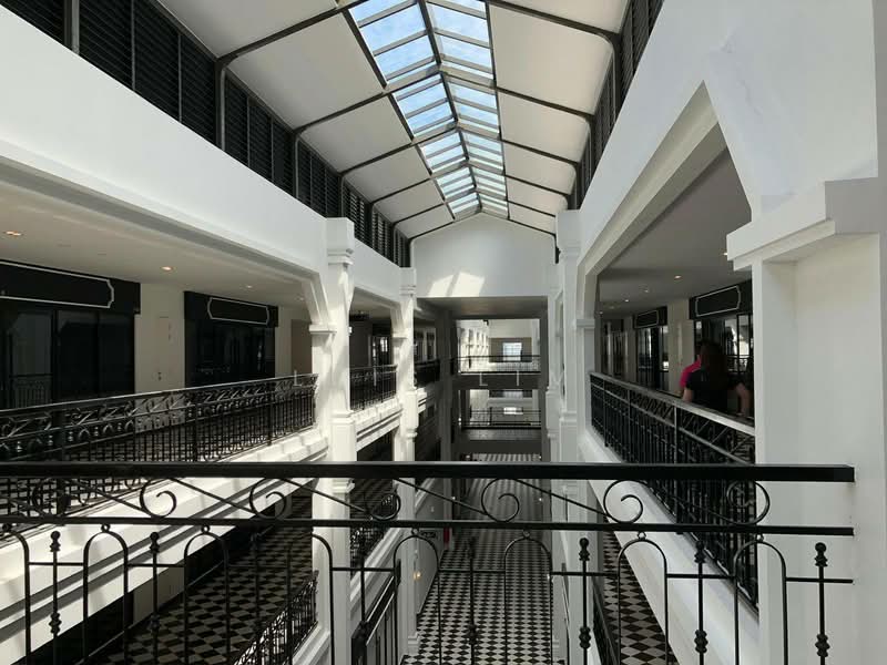 Shop / Office for Sale in Taman Ekoflora (Johor Bahru) - Luis Lim - Corridor - PropertyGuru.com.my