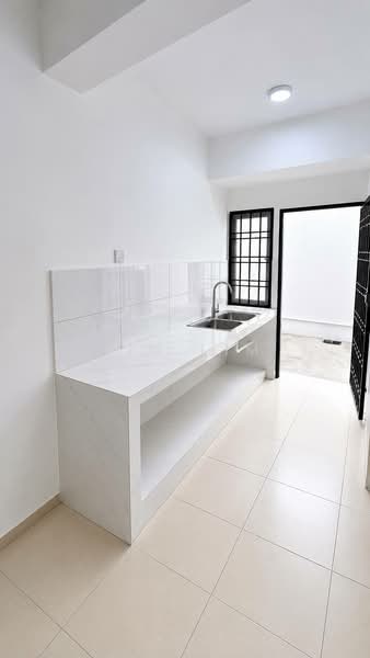 Rumah Teres untuk Dijual di Skudai (Johor) - Win Lim - Kitchen - PropertyGuru.com.my