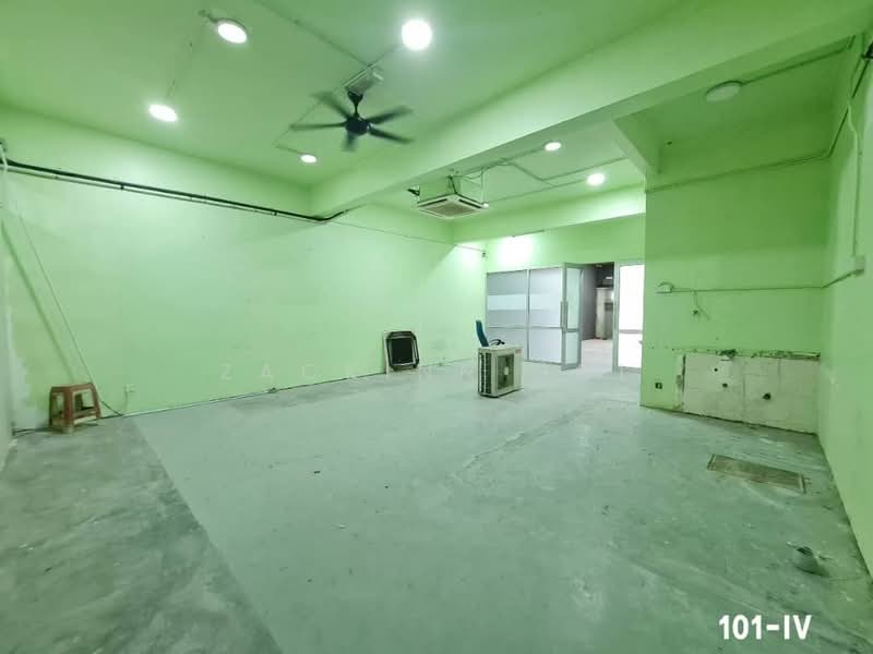 Kedai untuk Disewa di Bandar Bukit Tinggi 2 (Klang) - Zackinn Hoi - Interior - PropertyGuru.com.my