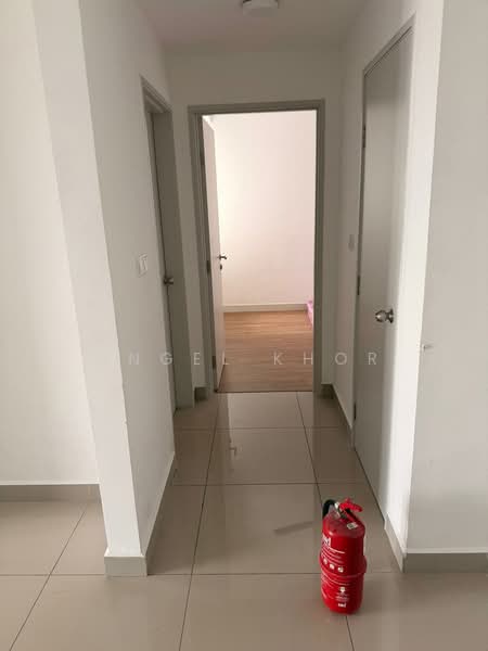 Servis Apartment untuk Disewa di Berkeley Uptown - Angel Khor - Corridor - PropertyGuru.com.my