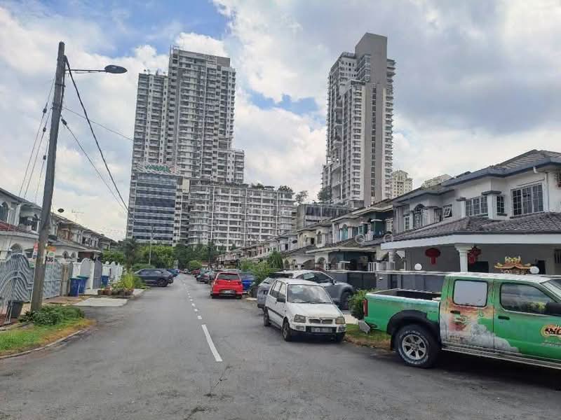 Rumah Teres 2 Tingkat untuk Dijual di Taman Subang Permai (Subang Jaya) - Kenny Choo - Exterior - PropertyGuru.com.my